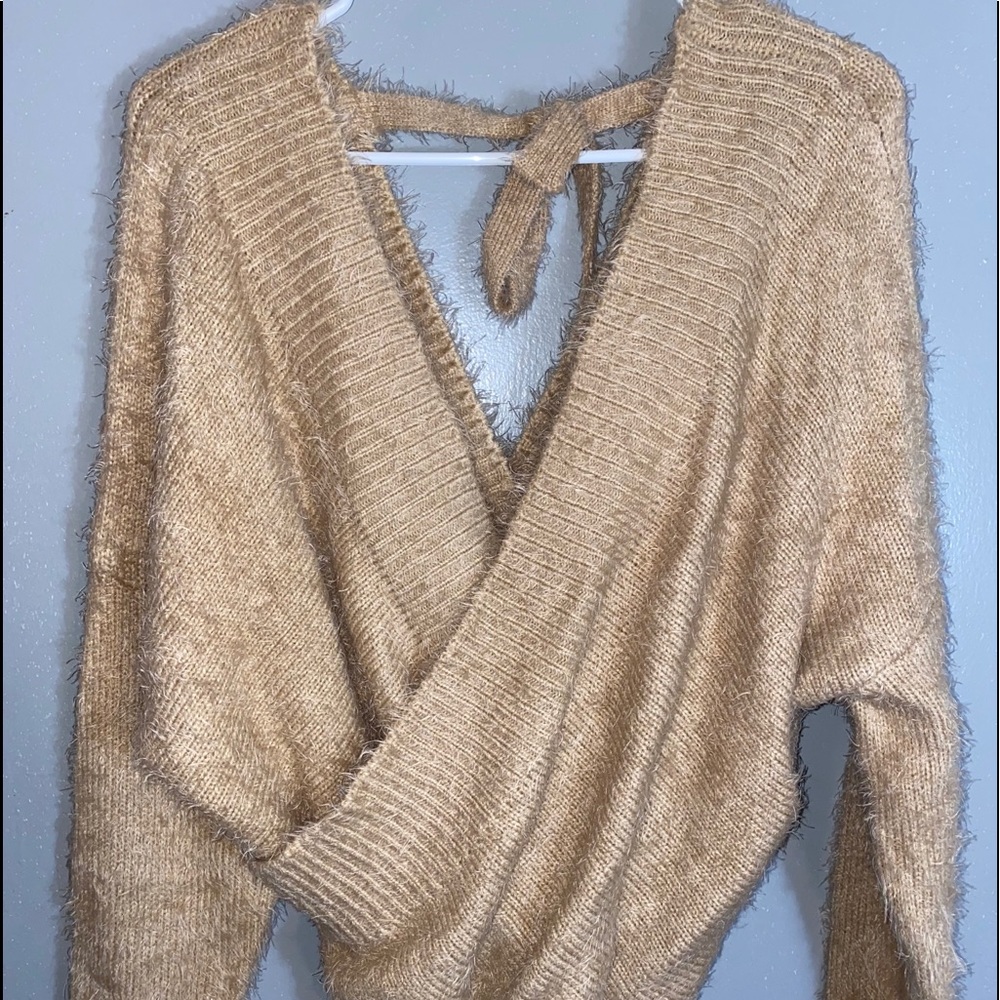 Forever21: Tan Cross Sweater 🤎
